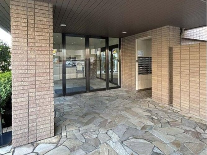 エントランス エントランス