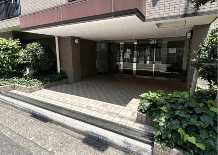 エントランス エントランス