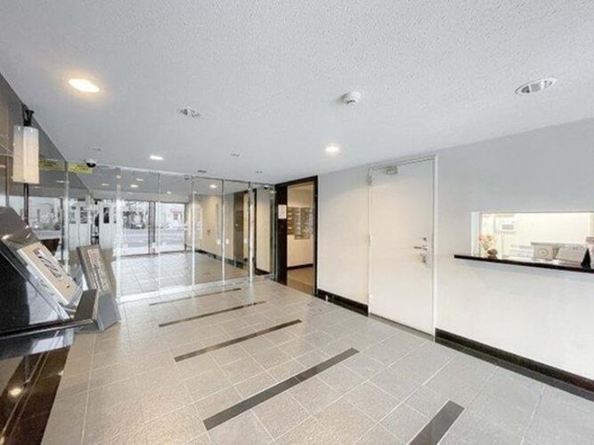 エントランス エントランス