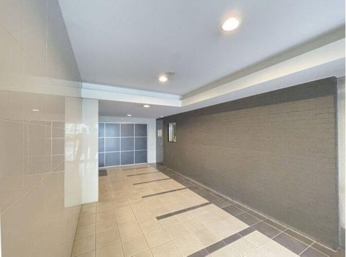 エントランス エントランス