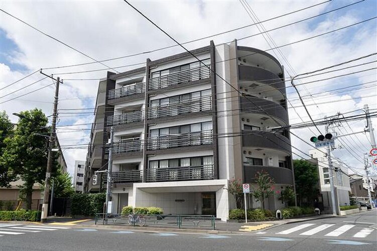 船堀駅徒歩11分の活気ある街並みも魅力的! 船堀駅徒歩11分の活気ある街並みも魅力的!