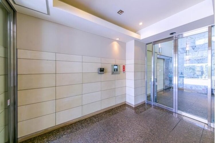 エントランス エントランス