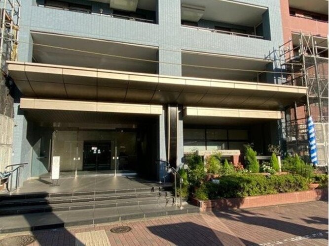 エントランス エントランス