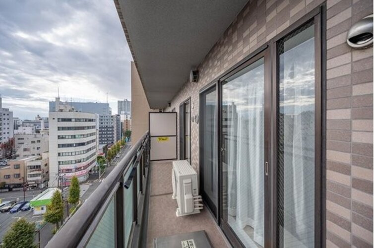 バルコニー バルコニー