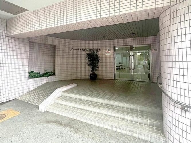 エントランス エントランス