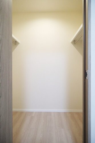 サービスルーム収納