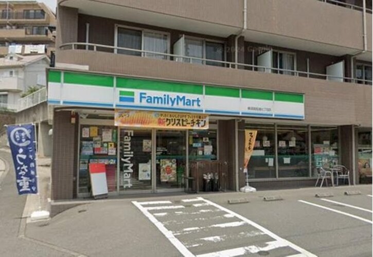 コンビニ