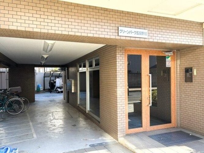 エントランス エントランス