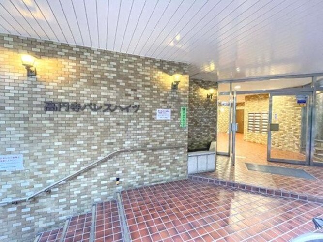 エントランス エントランス