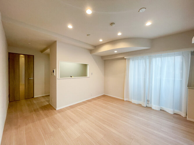 リビングとダイニング、2つの空間機能を使い分ける発想が、ライフスタイルに新しいゆとりをもたらします。