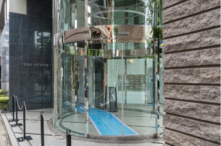 エントランス エントランス