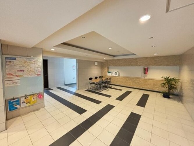 エントランス エントランス