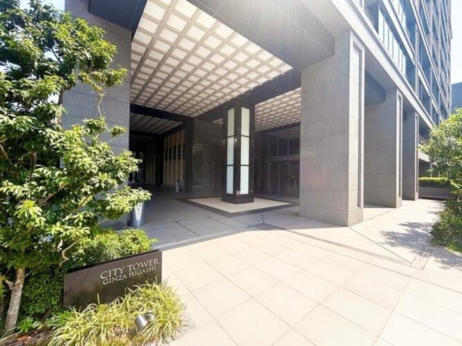 エントランス エントランス