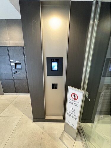 エントランス エントランス