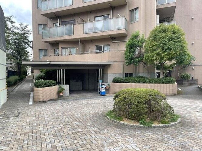 エントランス エントランス