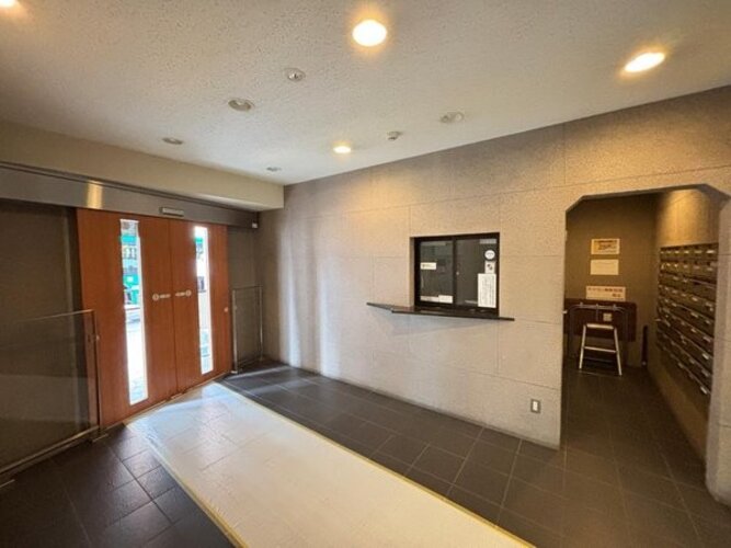 エントランス エントランス