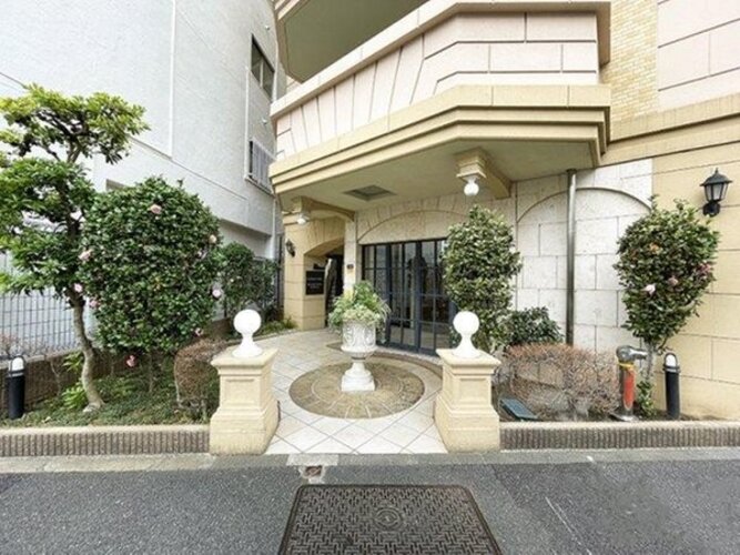 エントランス エントランス