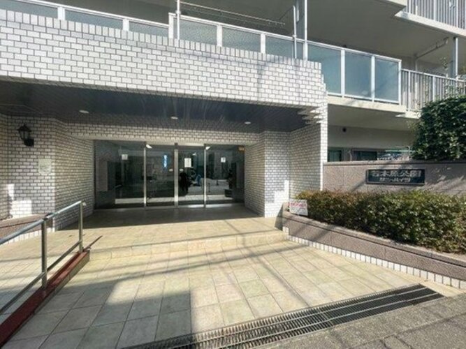 エントランス エントランス