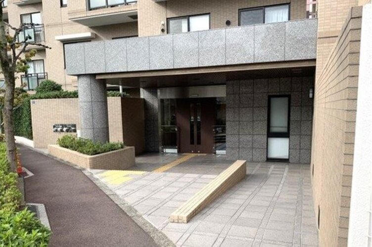 エントランス エントランス