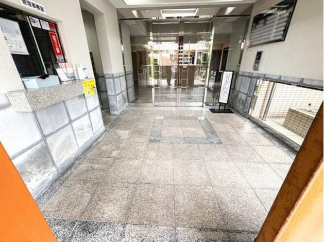 エントランス エントランス