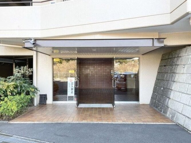 エントランス エントランス