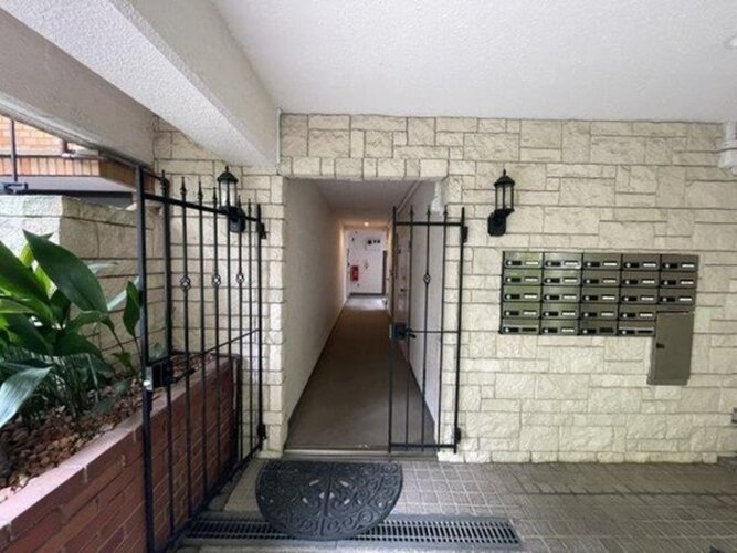 エントランス エントランス