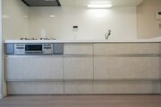 暮らしの中で輝き続けるキッチン。日々の調理を快適にサポート。あなたの暮らしに寄り添うキッチンです。 暮らしの中で輝き続けるキッチン。日々の調理を快適にサポート。あなたの暮らしに寄り添うキッチンです。