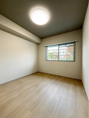 リビング以外の居室 リビング以外の居室