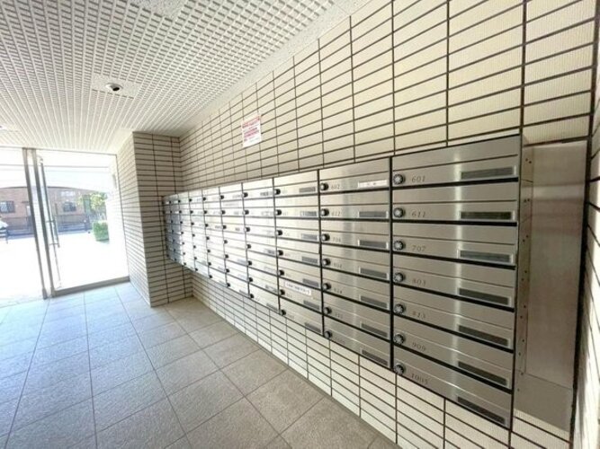 エントランス エントランス