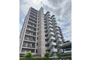 武蔵野線・埼京線「武蔵浦和駅」より徒歩12分。