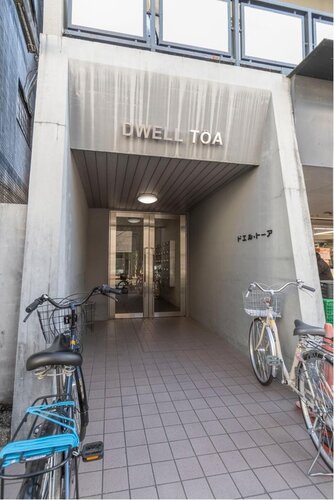 エントランス エントランス