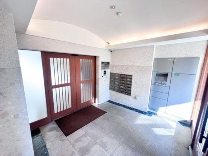 エントランス エントランス