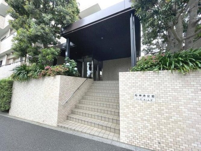 エントランス エントランス