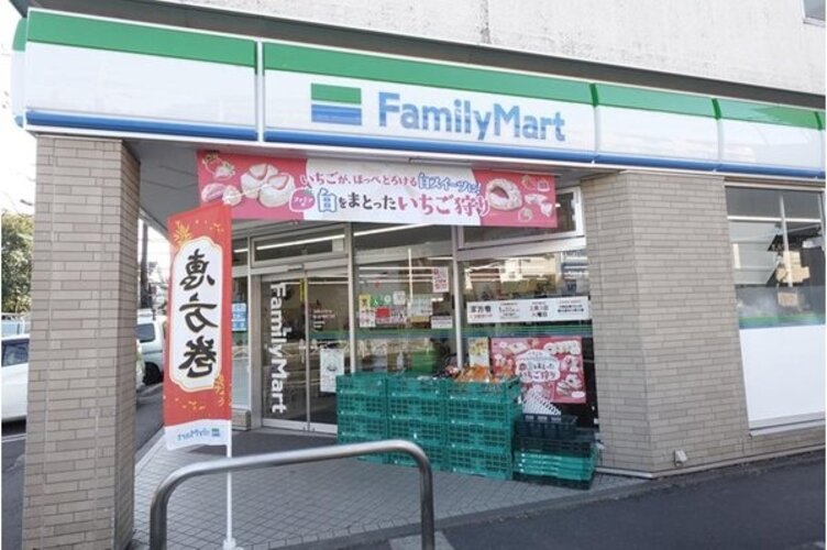 コンビニ コンビニ