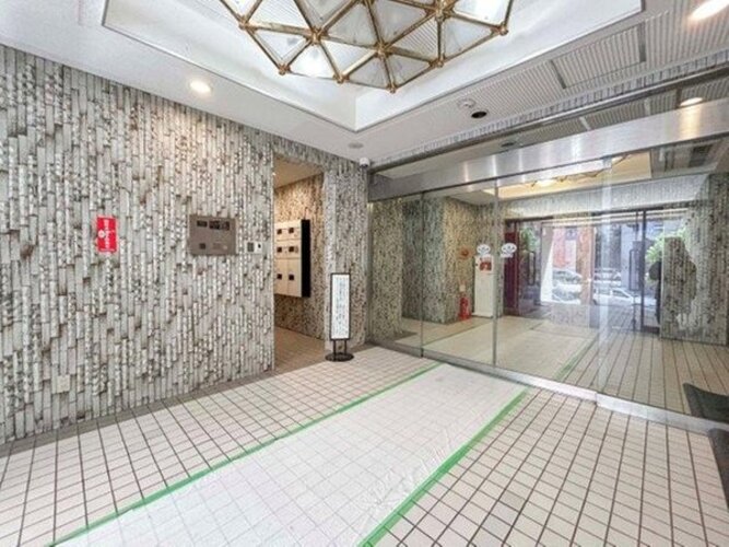 エントランス エントランス