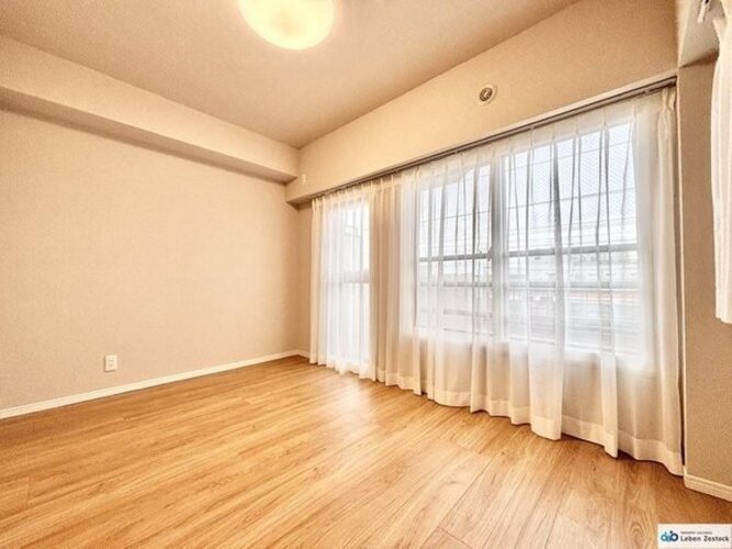 リビング以外の居室 リビング以外の居室