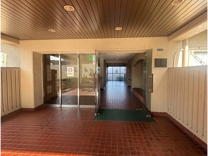 エレベーター、防犯カメラ エレベーター、防犯カメラ