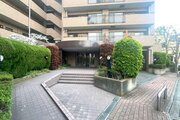 エントランス エントランス