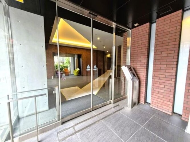 エントランス エントランス