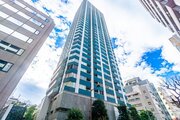 住友不動産旧分譲のマンション。都庁、新宿駅も徒歩圏のアクセスを誇るマンションです♪