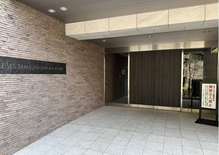 エントランス エントランス