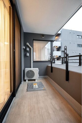 バルコニー バルコニー