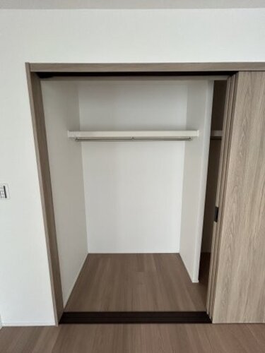 【収納】アミティ三郷早稲田6‐1‐2号棟 