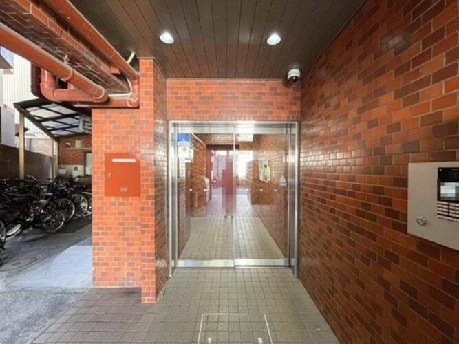 エントランス エントランス