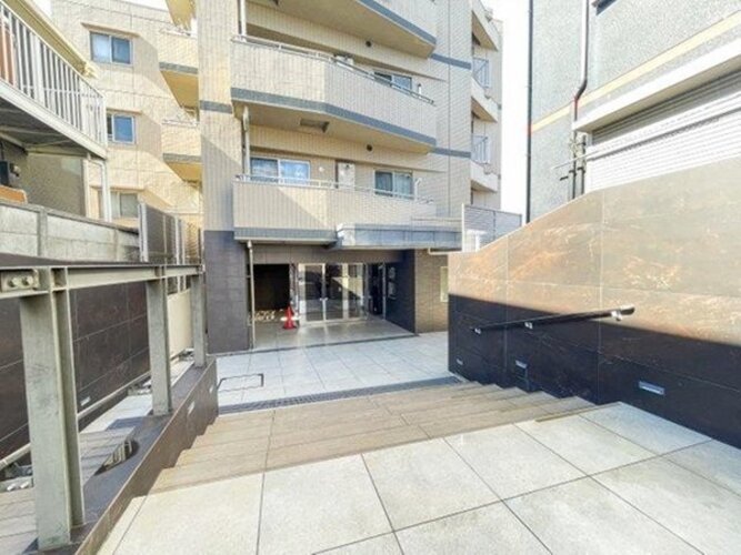 エントランス エントランス