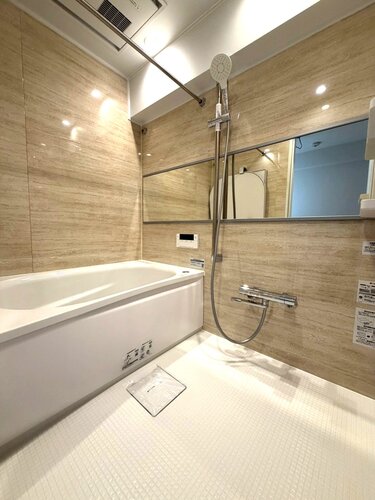 浴室　＊浴室乾燥・追い炊き機能付き＊