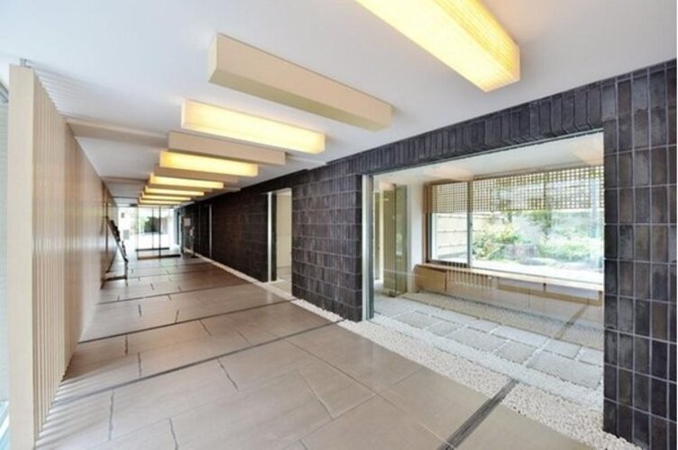 エントランス エントランス