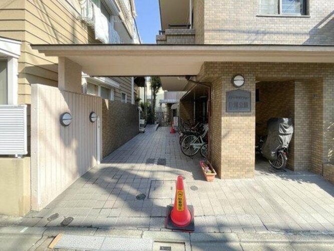 エントランス エントランス