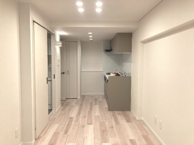 爽やかな風がそよぐ光に溢れた空間。清々しい気持ちになるお部屋です。