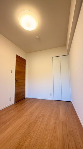 洋室1 約4.7帖 洋室1 約4.7帖